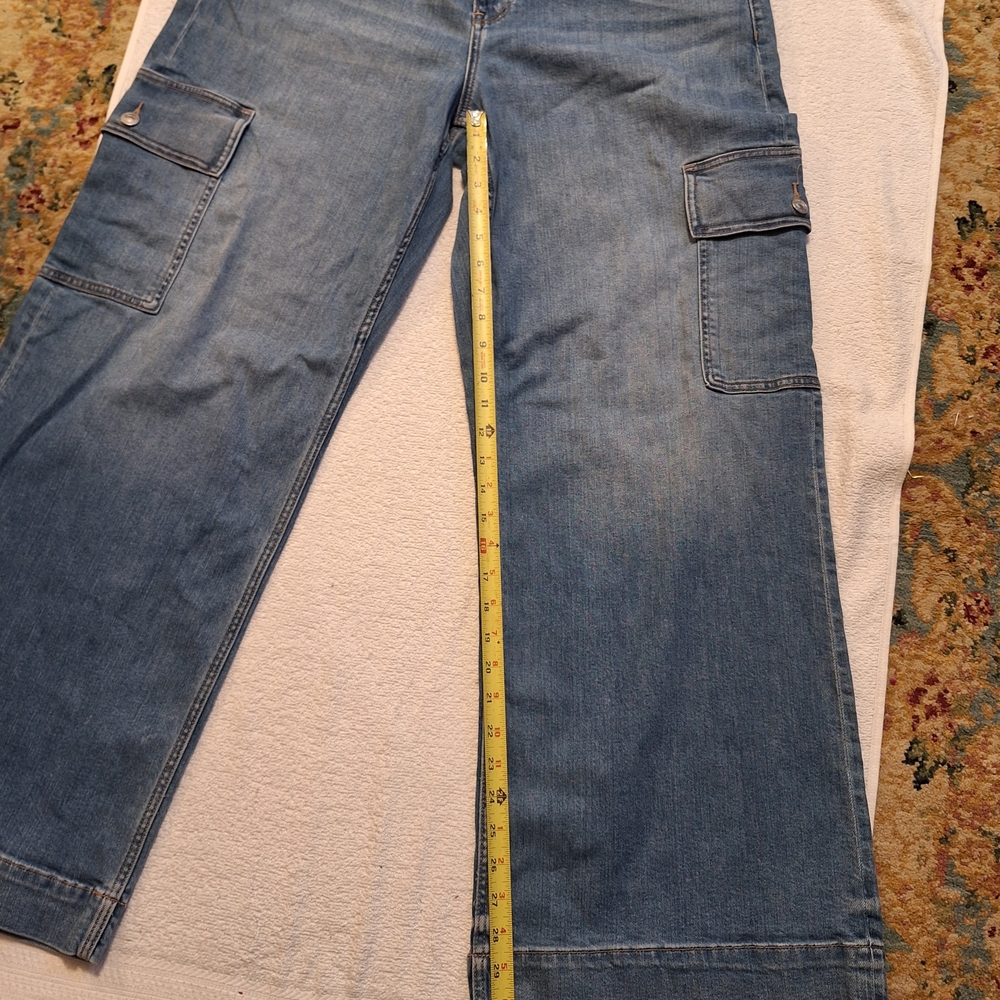 American Eagle Outfitters Blue Flare & Wide Leg Jeans - Picture 5 of 5